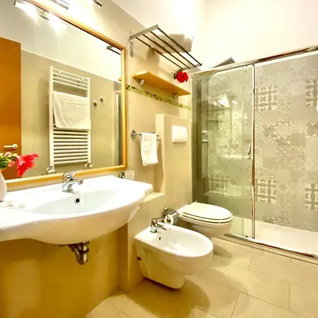 Marini Hotel 3*